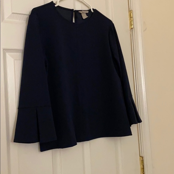 Women’s top - Picture 3 of 4